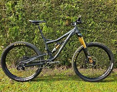Foto von Alutech Fanes 5.0 27,5" TrailReady Größe M Enduro Bike