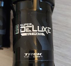 RockShox Super Deluxe Thru Shaft Ultimate 230 x 62.5