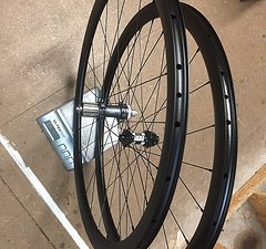 DT Swiss 350 / Shimano XTR / Road Gravel / 12x100 / 5x135 / leicht und robust!