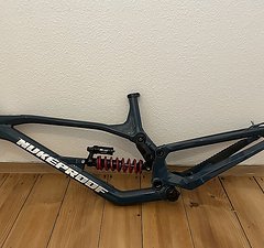 Nukeproof Dissent 297 RS Rahmen – Größe L – Mullet Setup
