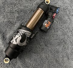 Fox Float X2 Factory Kashima 240 x 75 mm