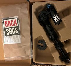 RockShox Super Deluxe Ultimate RC2 225x75mm Trunnion