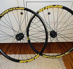 Spank Spike Race 28 Downhill 26" LRS Atomlab Naben 20x110 12x150