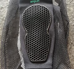 Amplifi MKX ELBOW Gr. M, NEU