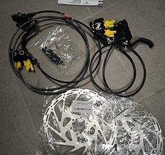 Magura MT 5 Bremsen Set vorne und hinten, NEU mit Bremsscheiben