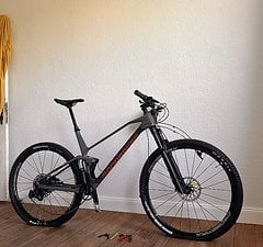 Mondraker Teile ohne Rahmen, Rock Shox Sid, Crossmax LRS, SRAM GX12, Variostütze