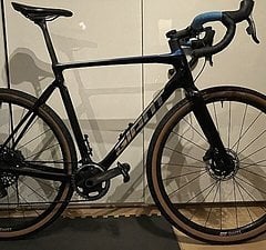 Giant TCX Advanced Pro 0 2021 - Größe ML - AXS, Powermeter, DT Swiss  2300km