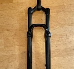 RockShox Lyrik Ultimate Charger3 RC2 29" Buttercups 160 mm