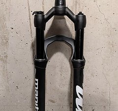 Manitou Markhor 27.5 100mm Boost 15x110 aus Neurad