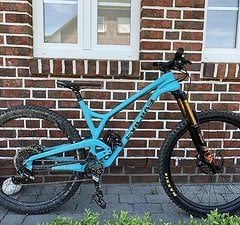 Evil Bikes Evil The Offering V1 L large