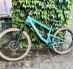 Santa Cruz Bicycles Bronson V3 CC L