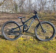 Trek Slash 9.7 Größe M 29" Fox 170mm Enduro Sram GX