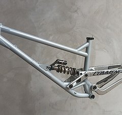 Commençal Clash/Marino Bikes mullet size L Downduro