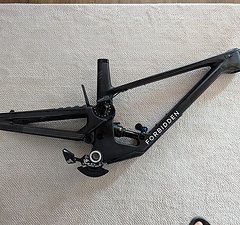 Forbidden Dreadnought & Öhlins TTX2 - Rahmen/Frameset - Größe M