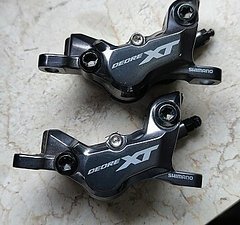 Shimano XT Br-M 8120 Bremssättel 4-Kolben Neuwertig