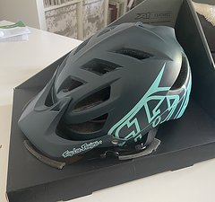 Troy Lee Designs Troy Lee A1 MIPS Dark Grey / Aqua XS Helm Enduro