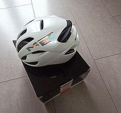 MET Rivale MIPS Fahrrad Helm 56/58