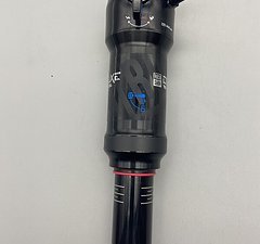 RockShox Deluxe Ultimate RCT DebonAir+ 210x50 mm Standard Mount