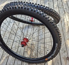 Hope LRS PRO 4 , Fortus 30, 29", 32 Loch, Boost, inkl. Schwalbe Magic Mary