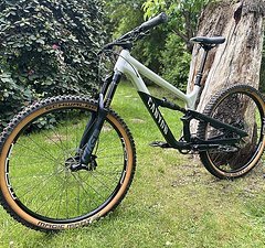Canyon Spectral Al 125 29“ Gr.M | Silber-Schwarz | Neue Bremsen & Antrieb