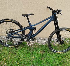 Scott Gambler 910; 29"; Carbon; Größe L; Fox Fahrwerk Downhill