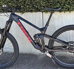 Trek Slash