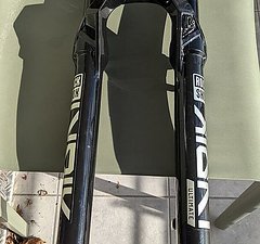 RockShox Lyrik Ultimate Charger 3 RC2 29", 160mm, 44mm Offset