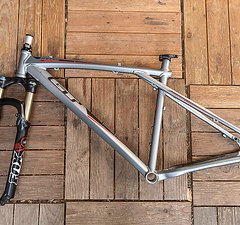 GT Bicyles Zaskar Pro 26" Rahmenkit mit Fox Float 32, MJ 2010, guter Zustand