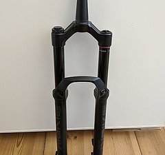 RockShox Lyrik Select+ 29" 150 mm Charger 3 44 mm 1.5 tapered