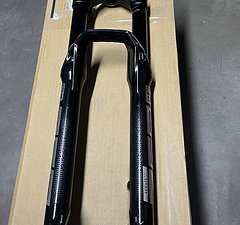 RockShox Zeb ultimate Flight attendant 180mm 29