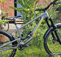 Nukeproof Giga 297