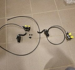 Magura MT 5 set + Adapter PM 180->200