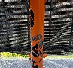 Fox FOX 40 Casting Lower 29“ 2023 in shiny orange