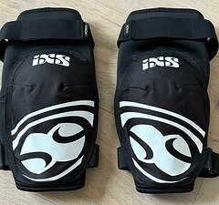 IXS Knee Guard Hack Knieschoner Gr. XL NEU unbenutzt Knie Schoner