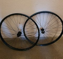 Race Face AR 30c 29" Enduro Laufradsatz Boost 110x15 / 148x12
