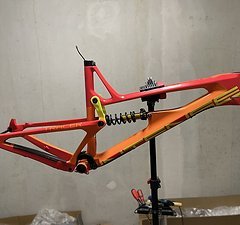 Intense Tracer SL in Xlarge,  mit Cane creek inline coil und neuem Hinterbau!