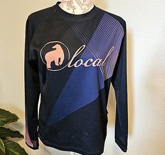 Local Outerwear Trikot