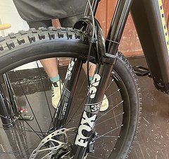 Fox 36 Performance Elite, 140mm travel, 29"