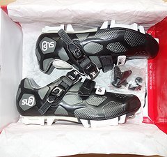 Suplest MTB Schuhe, Top Modell, Carbonsohle, Größe EU44, neu, ungetrag