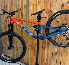 Marin Bikes Rift Zone 1 / 27,5 / Größe S / 2023 / MTB Fully