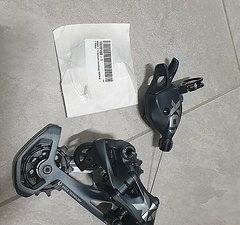 SRAM X01 Eagle Schaltwerk 12-fach, neu, 520% 52 Zähne + X01 Schalthebel