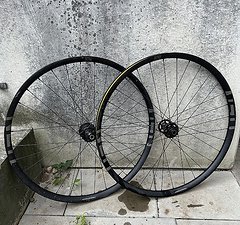 Nukeproof Horizon V2 29 Laufradsatz