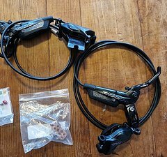 SRAM Code R