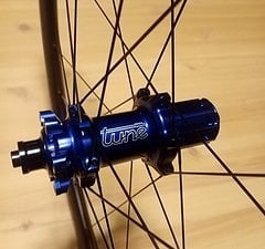 Tune Prince Extralite Superspoke *** 920g LRS 26" kinder  carbon