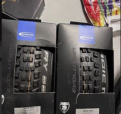 Schwalbe Magic Mary 29 X 2.40, Gravity, TLE, ADDIX Soft, NEU