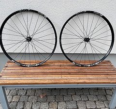 DT Swiss M1900 Spline 29 Laufradsatz Sram XD Neu