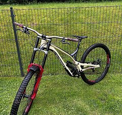 Commençal Supreme DH V4.3 Team 29" Größe L