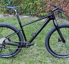 Airwolf YFM025 7,9 kg Starr-MTB /Flatbar Gravelbike