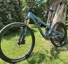 Pivot Cycles Trail 429 Gr.M X01 Factory AXS Carbon Fully MTB