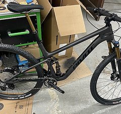 Pivot Cycles Mach 4 SL 2024